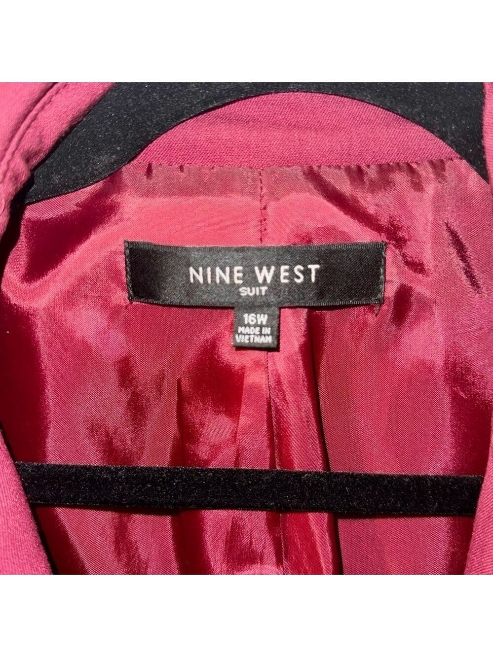 Nine West Woman’s Jacket Burgundy Self Tie Belt, Buttons, Black Trim, Size 16W - Picture 2 of 5